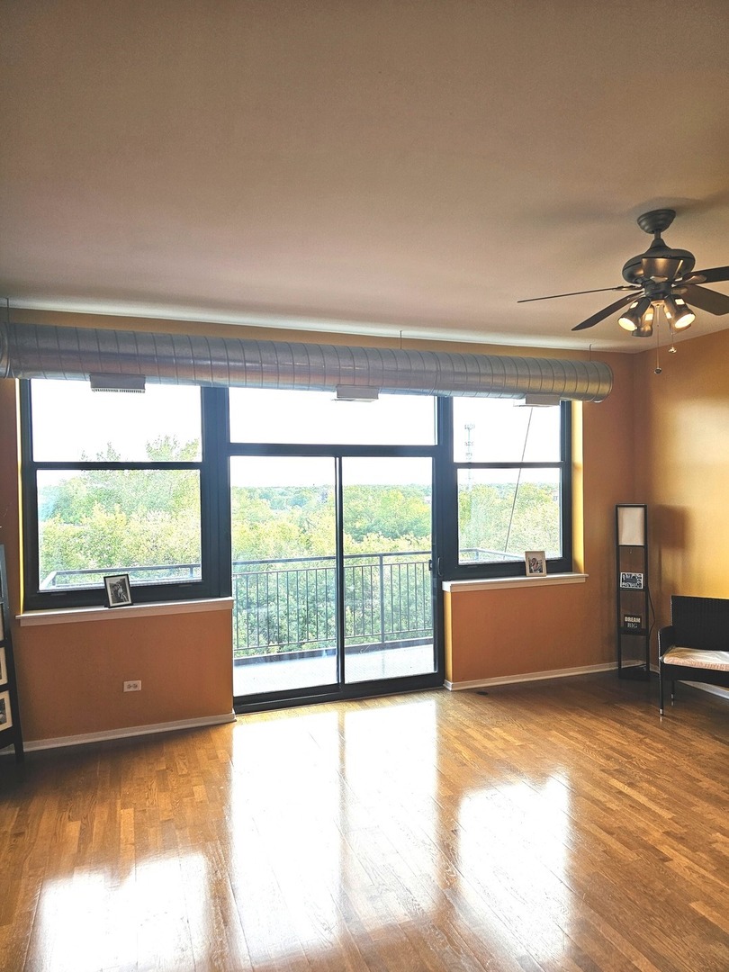 2323 West Pershing Road, Unit 518 Chicago, IL 60609 - Photo 7 of 31