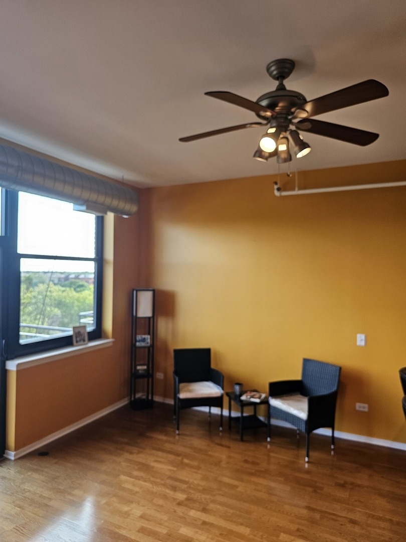 2323 West Pershing Road, Unit 518 Chicago, IL 60609 - Photo 10 of 31