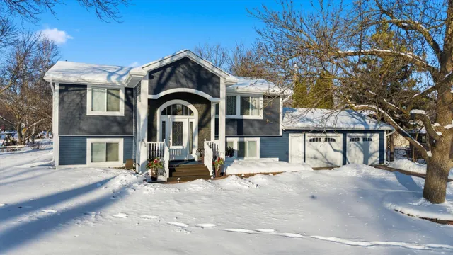 $424,999 | 10300 Parkview Lane North, Champlin, MN 55316