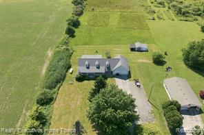 959 Braidwood Road Memphis, MI 48041 - Photo 6 of 58