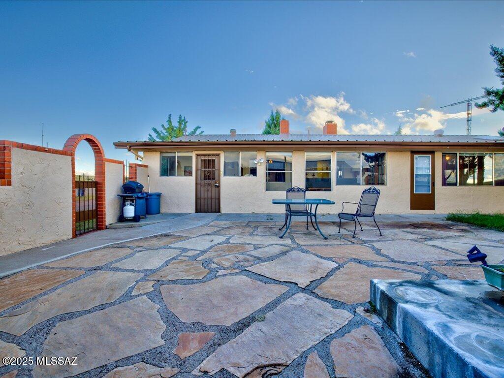 98 Longview Loop Road Elgin, AZ 85611 - Photo 2 of 50