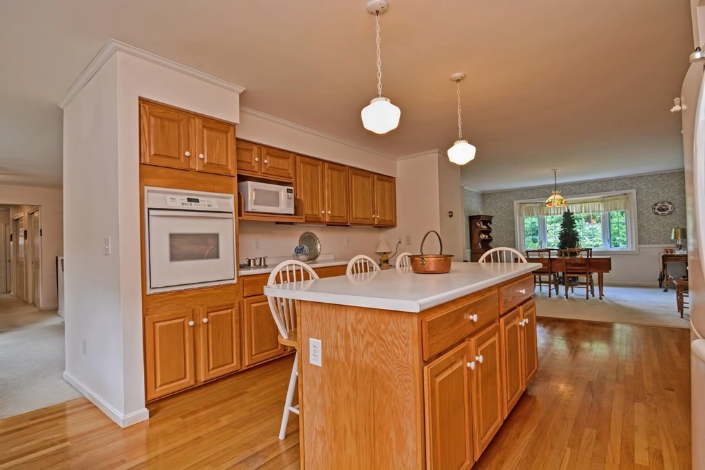 5 Marsden Court Seekonk, MA 02771 - Photo 3 of 34