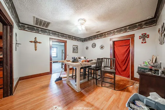 a view of a kitchen and dining room