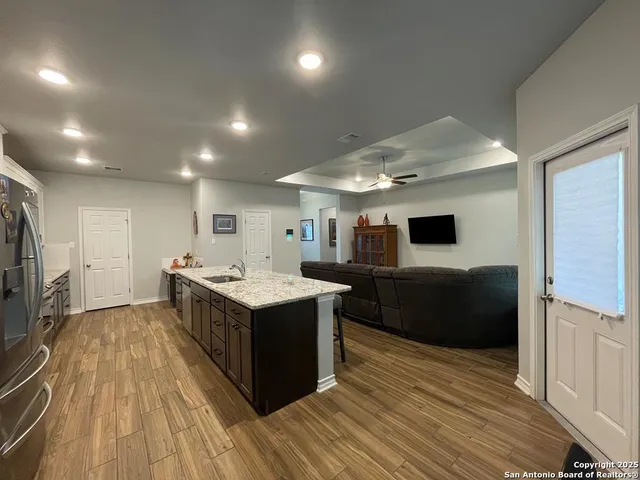 $298,000 | 1000 Blue Crest Lane, Beeville, TX 78102