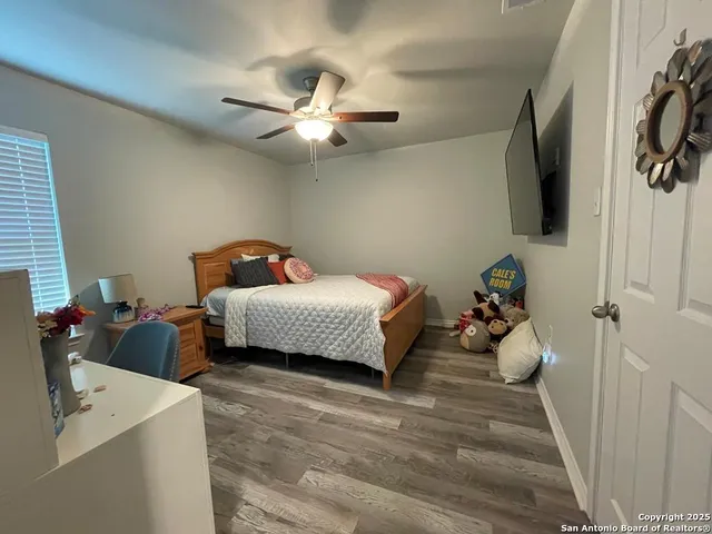 $298,000 | 1000 Blue Crest Lane, Beeville, TX 78102