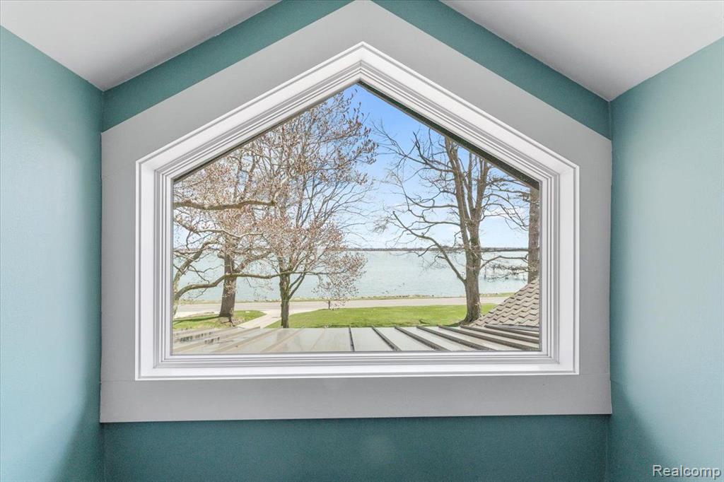 22664 East River Road Grosse Ile, MI 48138 - Photo 43 of 59