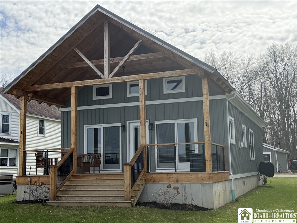 29 Loomis Bay Road Busti, NY 14710 - Photo 1 of 49