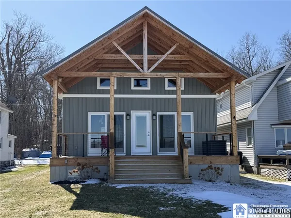 $625,000 | 29 Loomis Bay Road, Busti, NY 14710