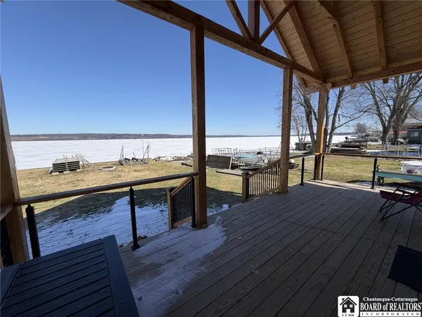 $625,000 | 29 Loomis Bay Road, Busti, NY 14710