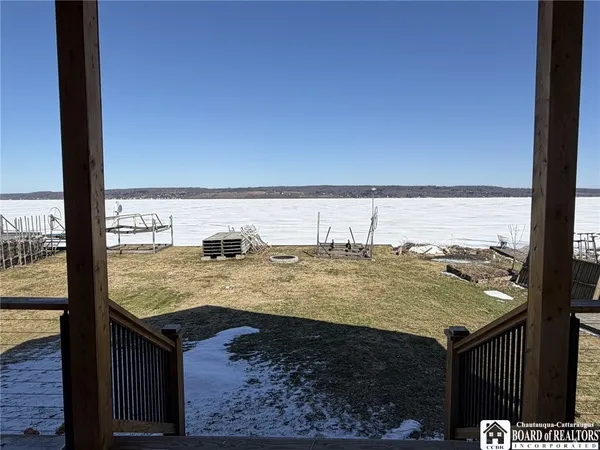 $625,000 | 29 Loomis Bay Road, Busti, NY 14710