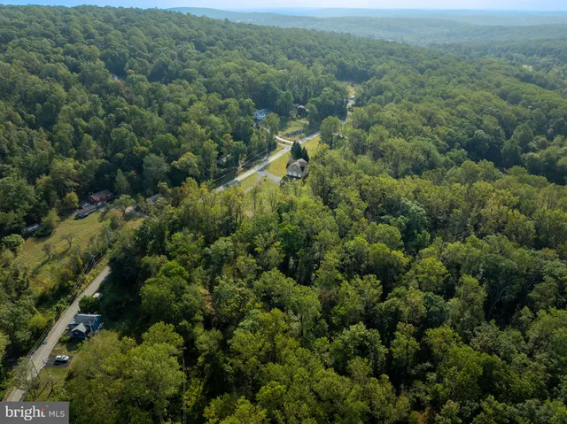 $595,000 | 370 Hopewell Road, Elverson, PA 19520