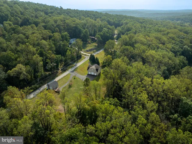 $595,000 | 370 Hopewell Road, Elverson, PA 19520