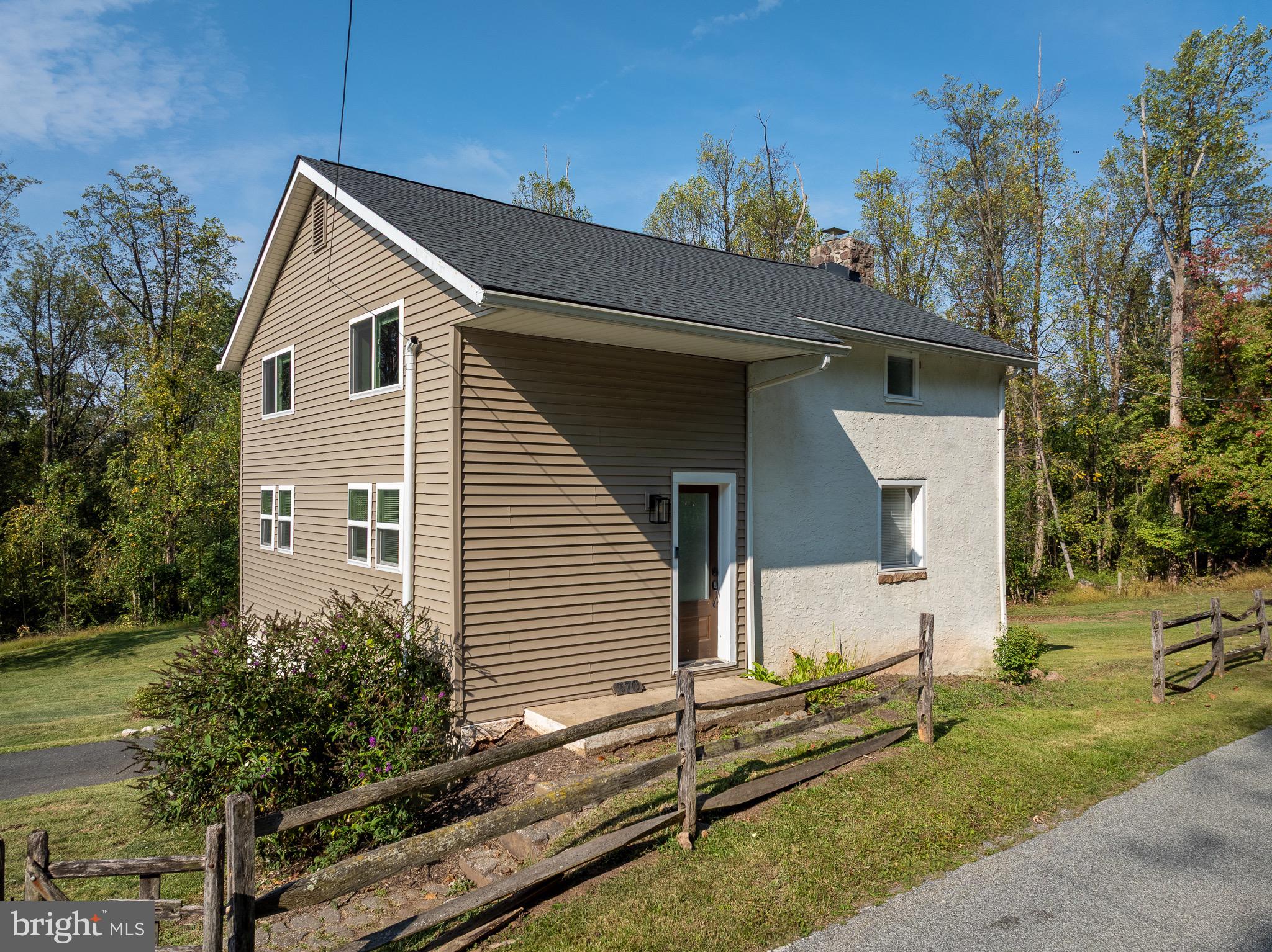 370 Hopewell Road Elverson, PA 19520 - Photo 6 of 33