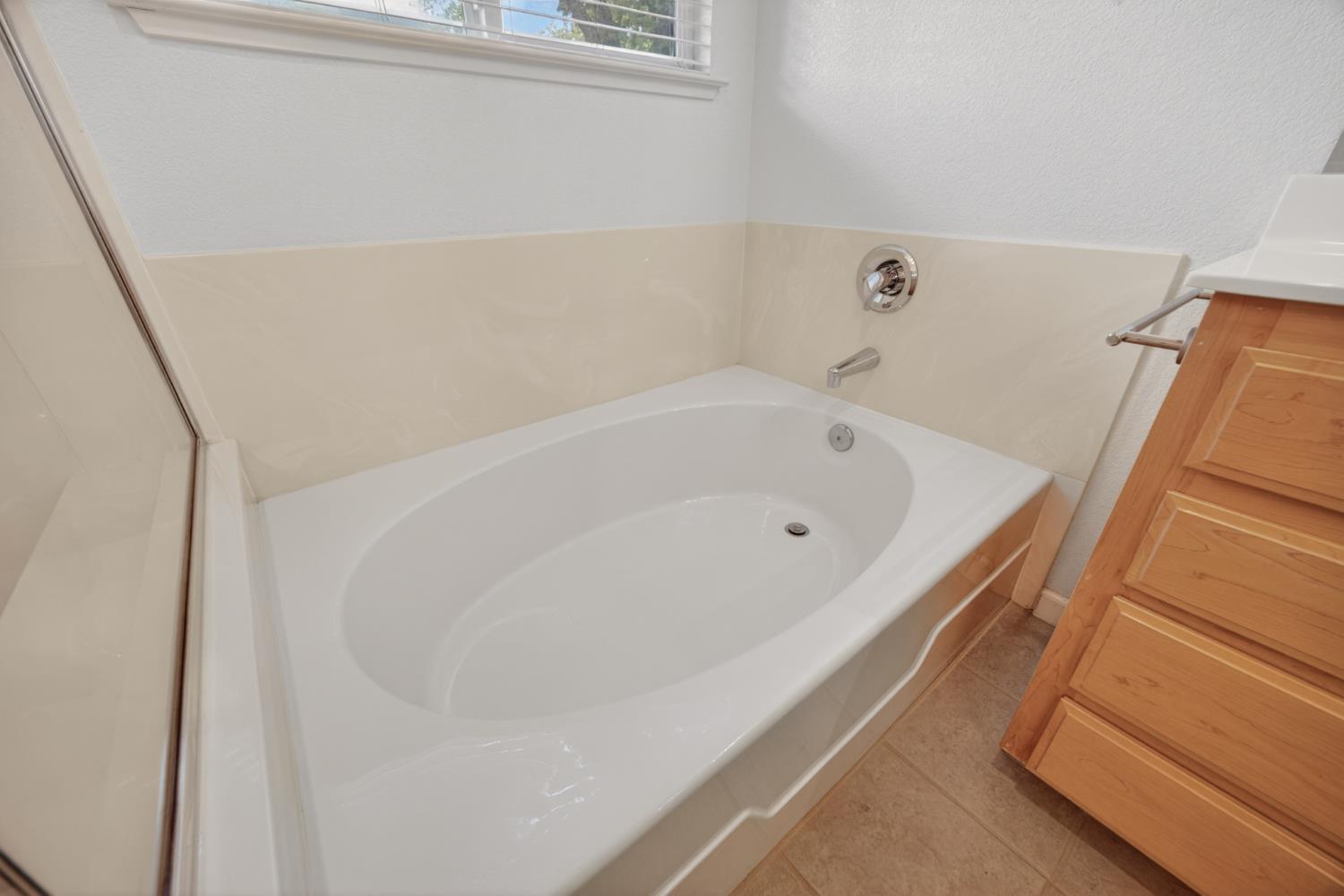 34 Riverscape Court Sacramento, CA 95833 - Photo 27 of 61