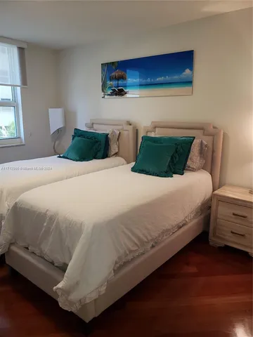 $5,500 | 2080 South Ocean Drive, Unit 311, Hallandale Beach, FL 33009