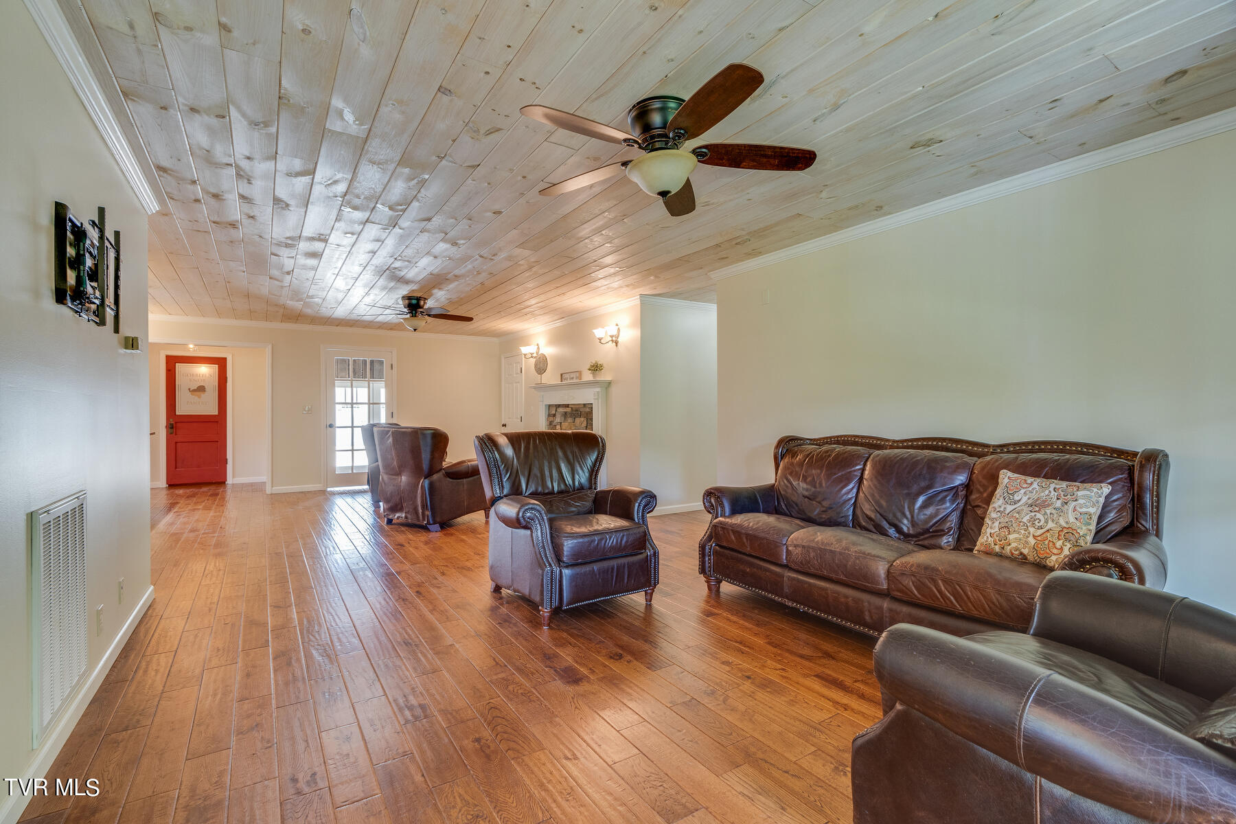 2086 Turkey Ridge Road Gate City, VA 24251 - Photo 8 of 73 011