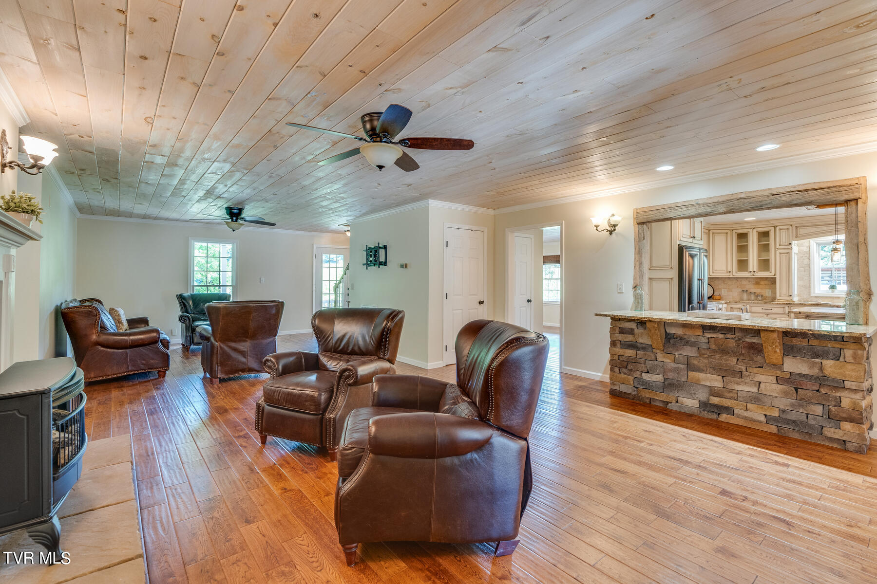 2086 Turkey Ridge Road Gate City, VA 24251 - Photo 10 of 73 010