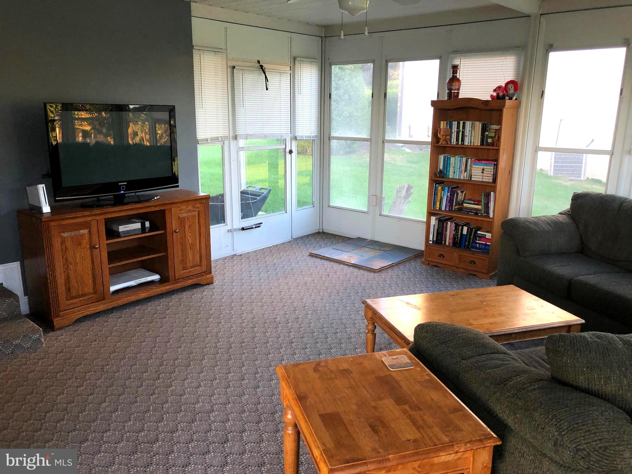 337 Springhouse Road Harrisburg, PA 17111 - Photo 8 of 19 Gallery Image 8