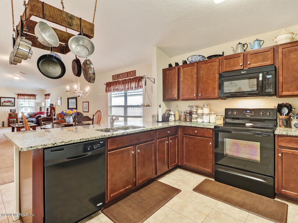 96512 Commodore Point Drive Yulee, FL 32097 - Photo 5 of 36 96512 Commodore Point Dr Yulee-015-043-K