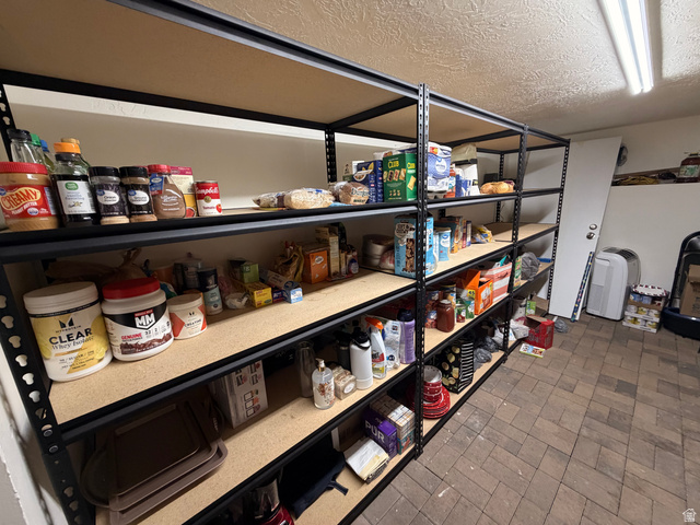 574 West Harding Avenue Cedar City, UT 84720 - Photo 25 of 43