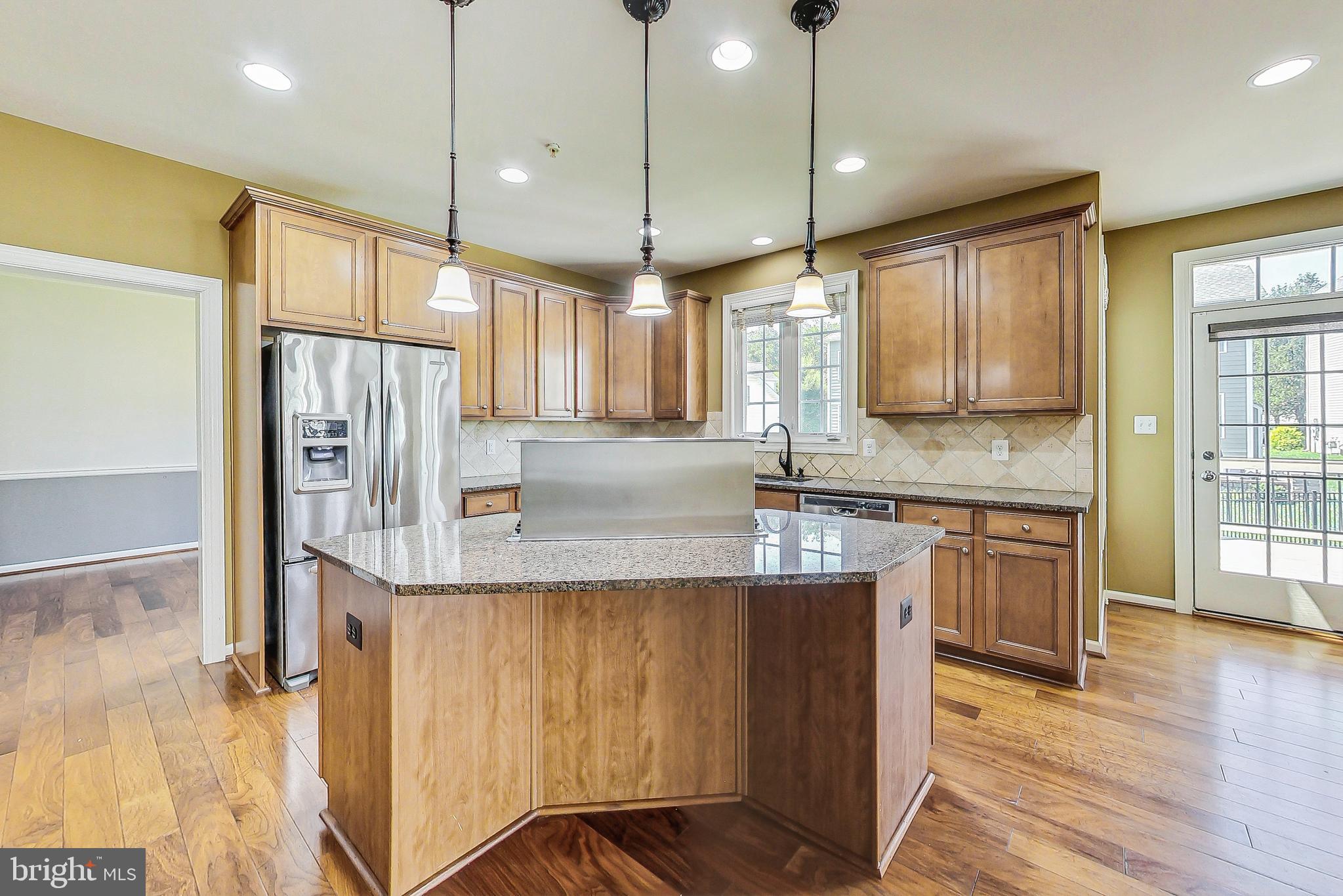 13233 Moonlight Trail Drive Silver Spring, MD 20906 - Photo 6 of 65