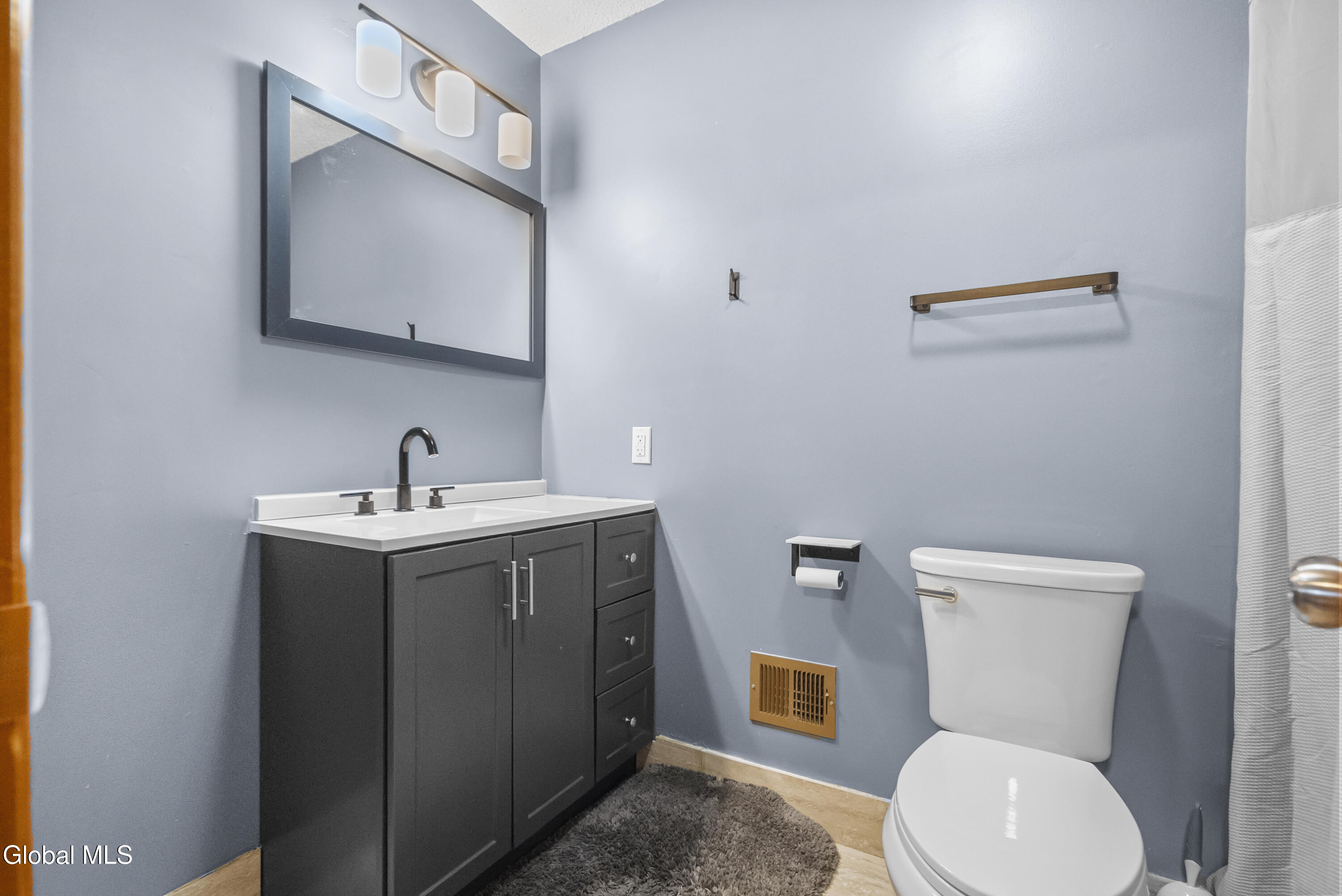 67 Harvard Road Watervliet, NY 12189 - Photo 13 of 21 Bathroom