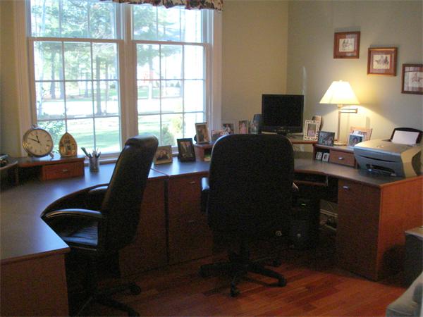 347 Titicut Road Raynham, MA 02767 - Photo 15 of 30 Gallery Image 15