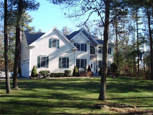 347 Titicut Road Raynham, MA 02767 - Photo 2 of 30 Gallery Image 2