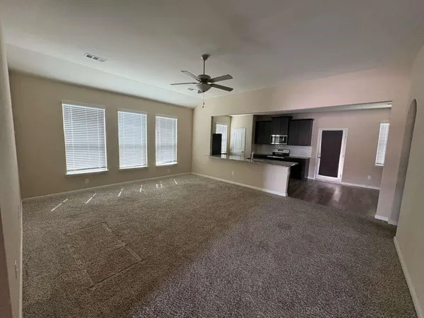 $1,995 | 306 Golden Sands Lane, Princeton, TX 75407