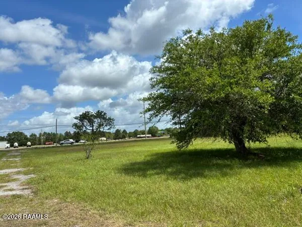 $68,900 | 2062 Evangeline Highway, Jennings, LA 70546