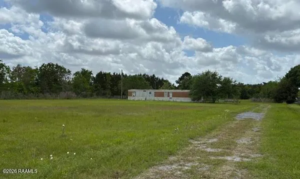 $68,900 | 2062 Evangeline Highway, Jennings, LA 70546