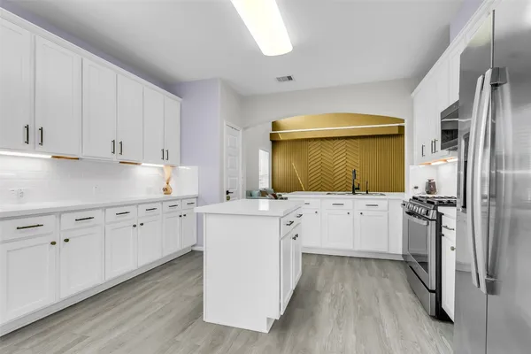 $2,800 | 5338 CJ Walker Lane, Houston, TX 77048