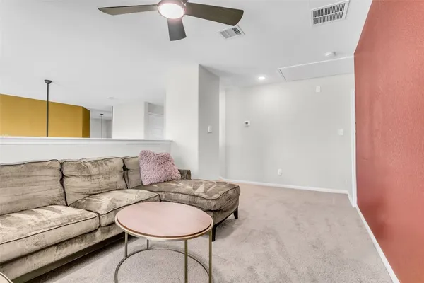 $2,800 | 5338 CJ Walker Lane, Houston, TX 77048