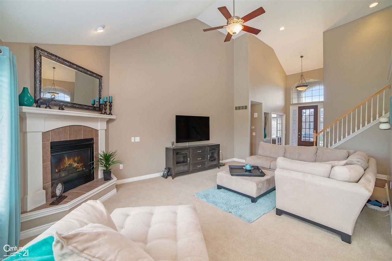 49533 Ishpeming Drive Chesterfield, MI 48047 - Photo 4 of 32