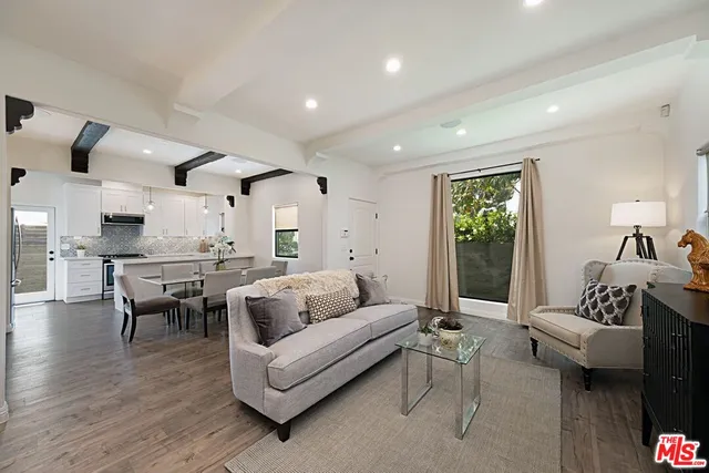 $5,895 | 8961 Cadillac Avenue, Los Angeles, CA 90034