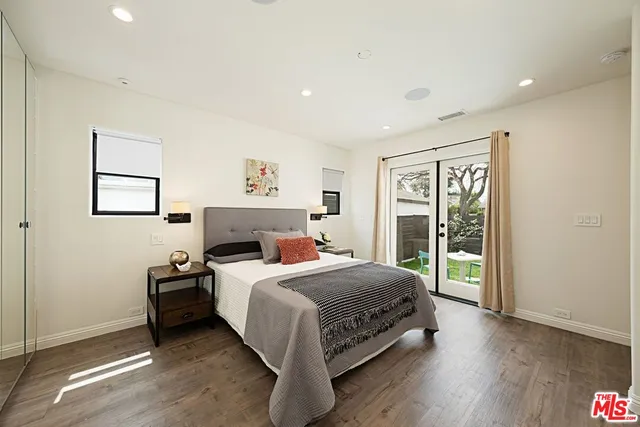 $5,895 | 8961 Cadillac Avenue, Los Angeles, CA 90034