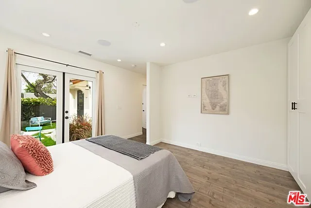 $5,895 | 8961 Cadillac Avenue, Los Angeles, CA 90034