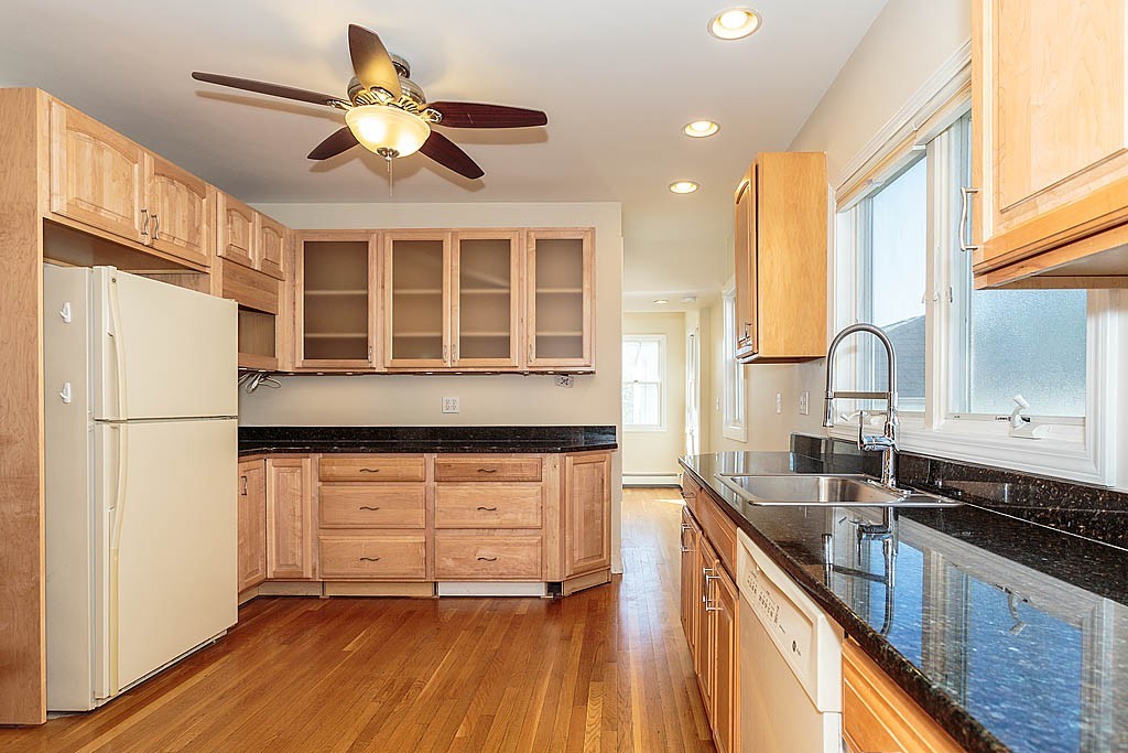 82 Palfrey Road, Unit 82 Belmont, MA 02478 - Photo 10 of 16 Gallery Image 10
