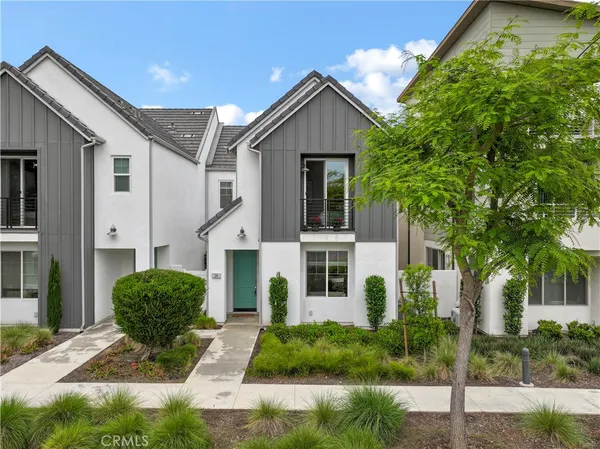 $5,200 | 134 Modjeska, Irvine, CA 92618