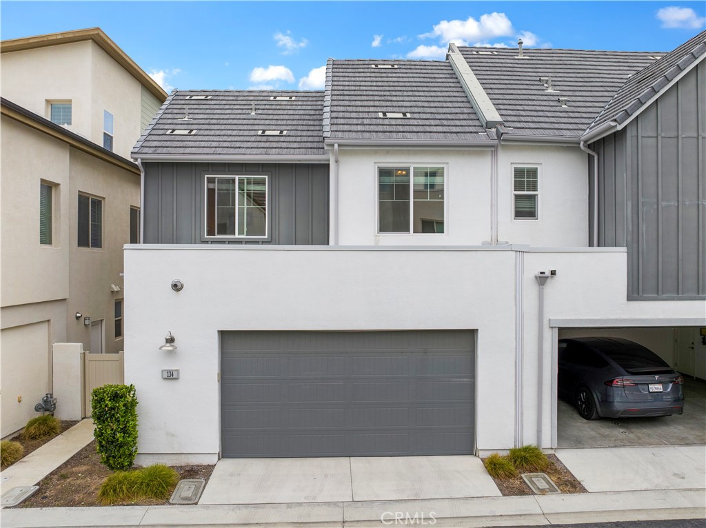 134 Modjeska Irvine, CA 92618 - Photo 2 of 31