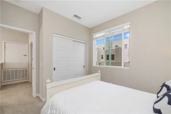 $5,200 | 134 Modjeska, Irvine, CA 92618