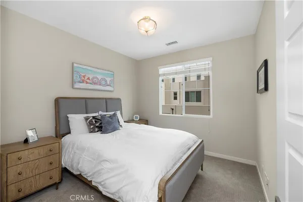 $5,200 | 134 Modjeska, Irvine, CA 92618