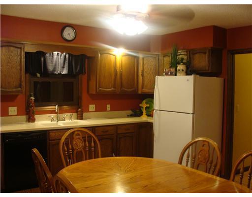 493 Madison Street Russells Point, OH 43348 - Photo 5 of 22