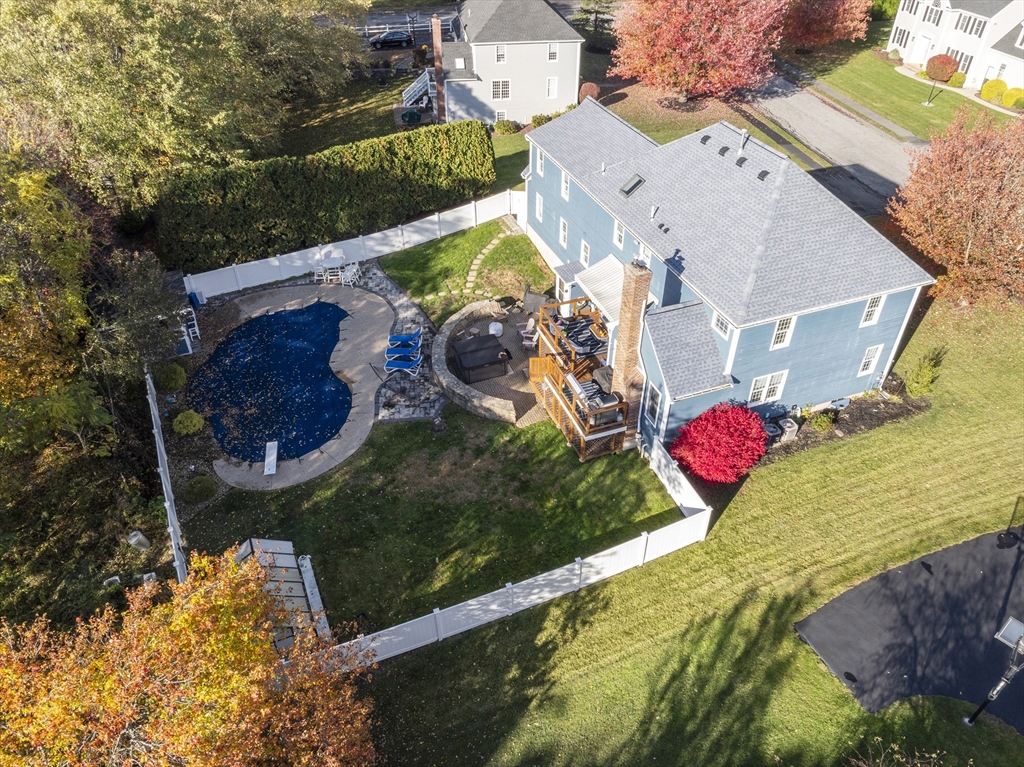 4 Horseneck Road Shrewsbury, MA 01545 - Photo 29 of 33 an aerial view of a house