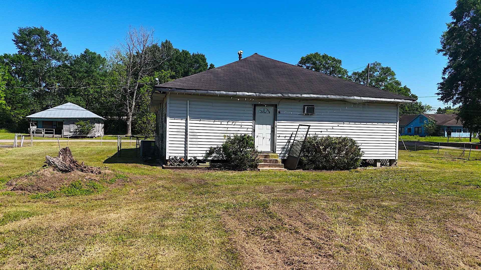 270 South 9th Street Silsbee, TX 77656 - Photo 15 of 17