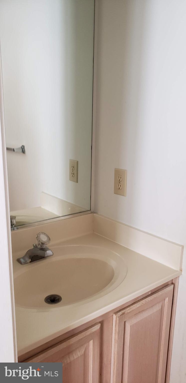 108 Goucher Terrace Gaithersburg, MD 20877 - Photo 14 of 17