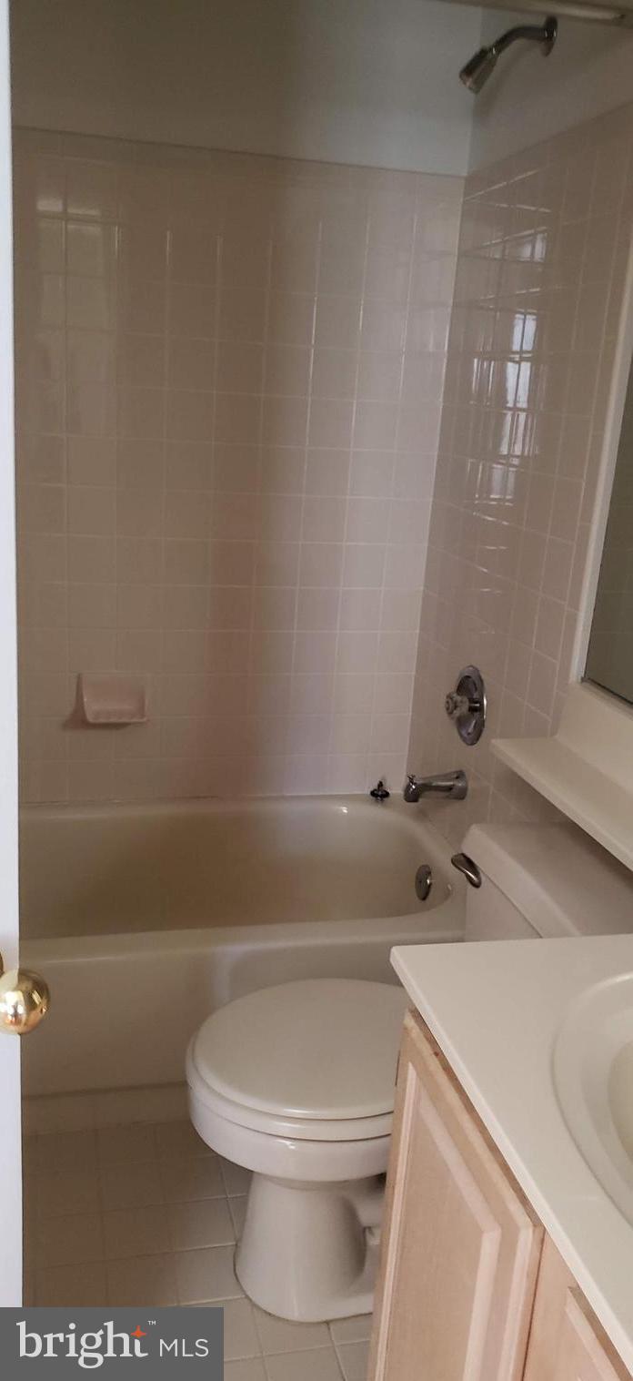 108 Goucher Terrace Gaithersburg, MD 20877 - Photo 6 of 17