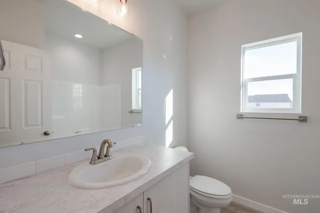 $464,990 | 751 Strike Eagle Street, Mountain Home, ID 83647