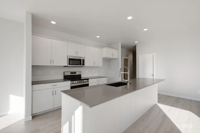 $464,990 | 751 Strike Eagle Street, Mountain Home, ID 83647