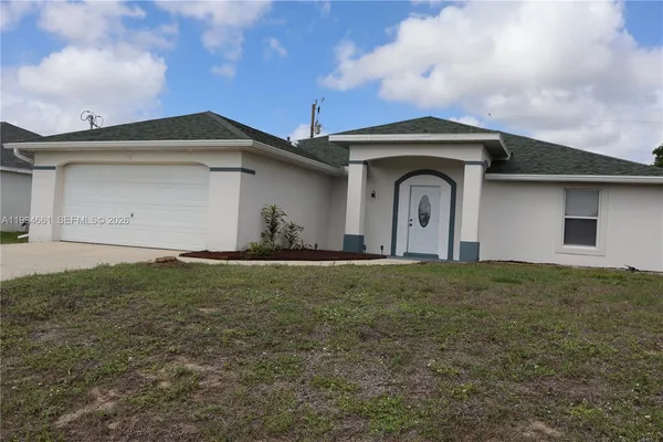 $1,750 | 3320 Southwest 11th Avenue, Cape Coral, FL 33914